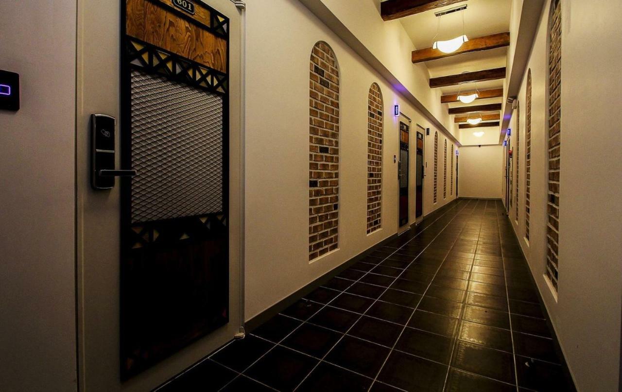 Dubai Hotel Cheongju Bagian luar foto