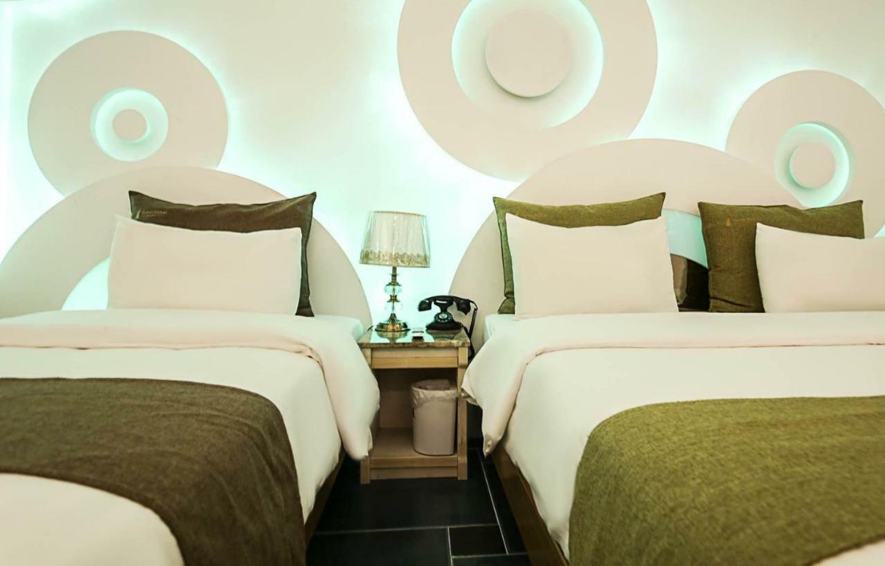 Dubai Hotel Cheongju Bagian luar foto